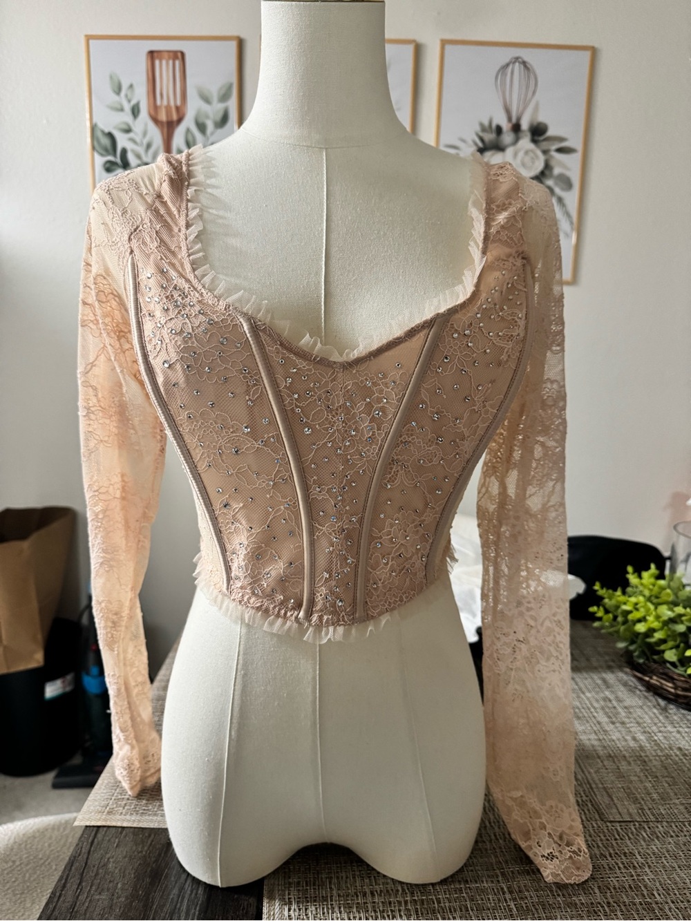SMALL - Victorias Secret Longsleeve Lace Corset Top